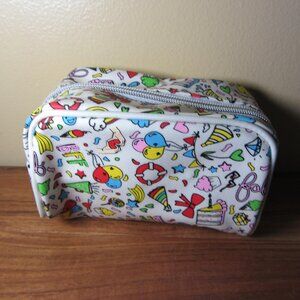 Buy2Get1 - first aid beauty 10th anniversary makeup bag (C193)